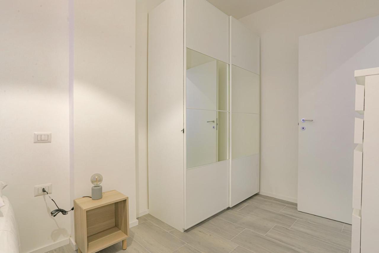 Tiburtina Flam Guest House โรม ภายนอก รูปภาพ