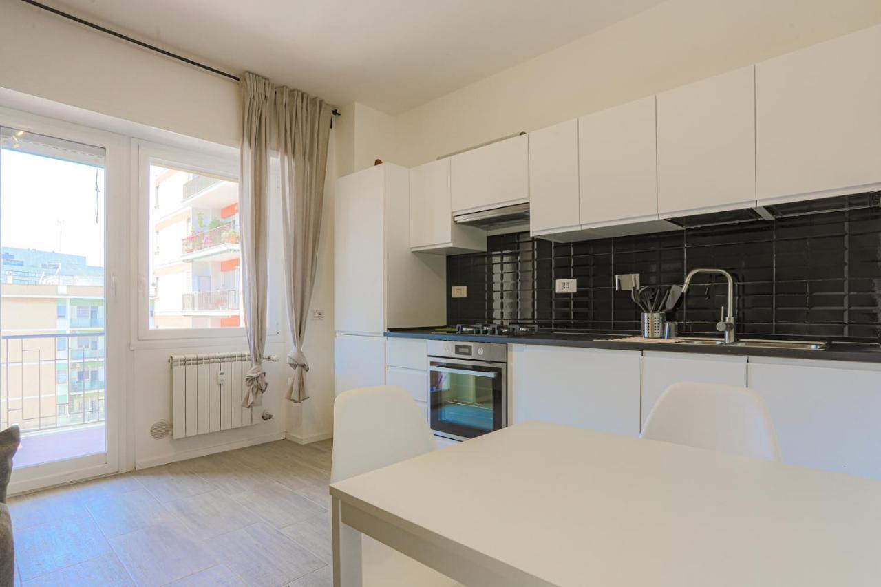 Tiburtina Flam Guest House โรม ภายนอก รูปภาพ