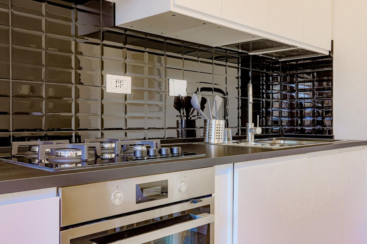 Tiburtina Flam Guest House โรม ภายนอก รูปภาพ