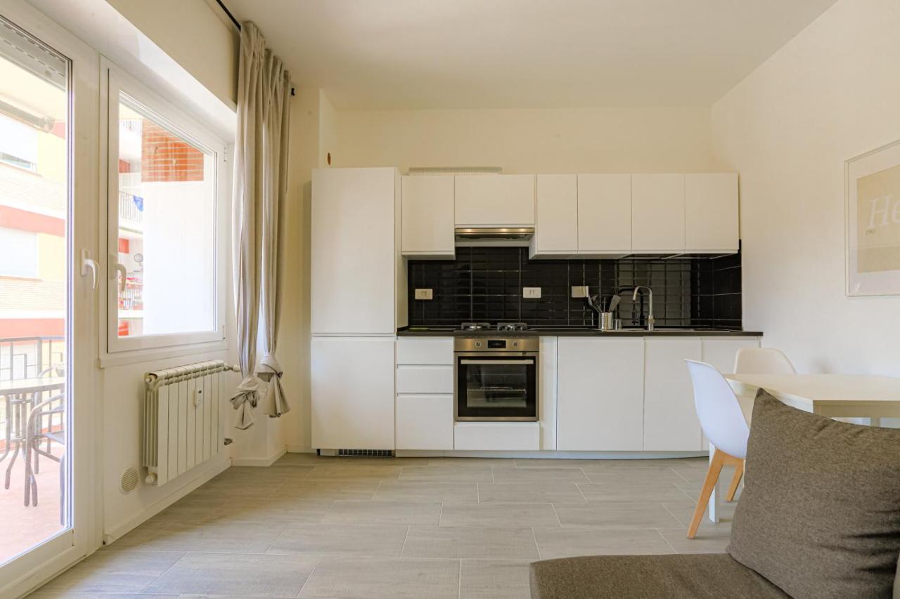 Tiburtina Flam Guest House โรม ภายนอก รูปภาพ