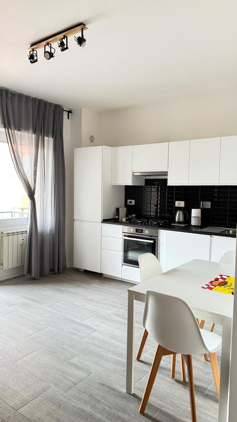 Tiburtina Flam Guest House โรม ภายนอก รูปภาพ