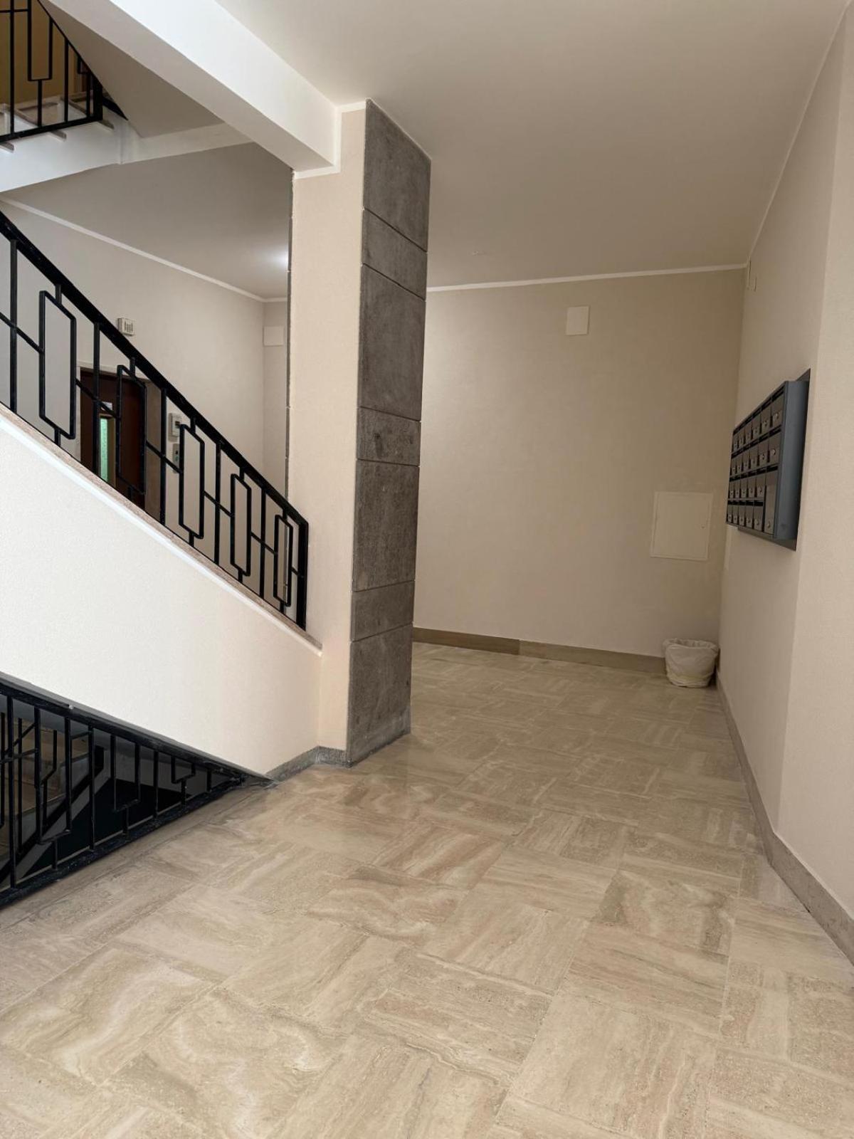 Tiburtina Flam Guest House โรม ภายนอก รูปภาพ